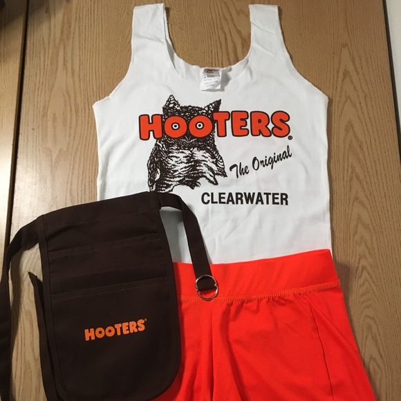 New Hooters Girl Uniform Bundle Tank Shorts Money Pouch Size XS/XXS - Picture 1 of 15